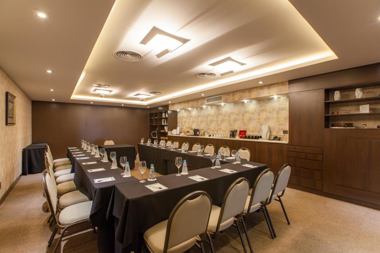 Parque Balneario Hotel Santos By Castelo Itaipava Zewnętrze zdjęcie Meeting room